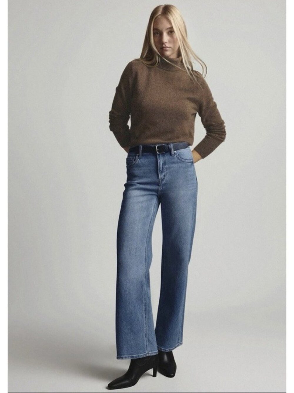 Quince Bella Stretch Relaxed Straight Jeans Denim Atlantic Blue Size 32/30 - Picture 2 of 16